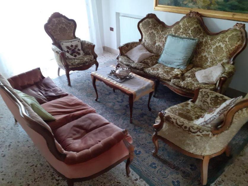 A Casa Di Adele Panzió Caserta Kültér fotó